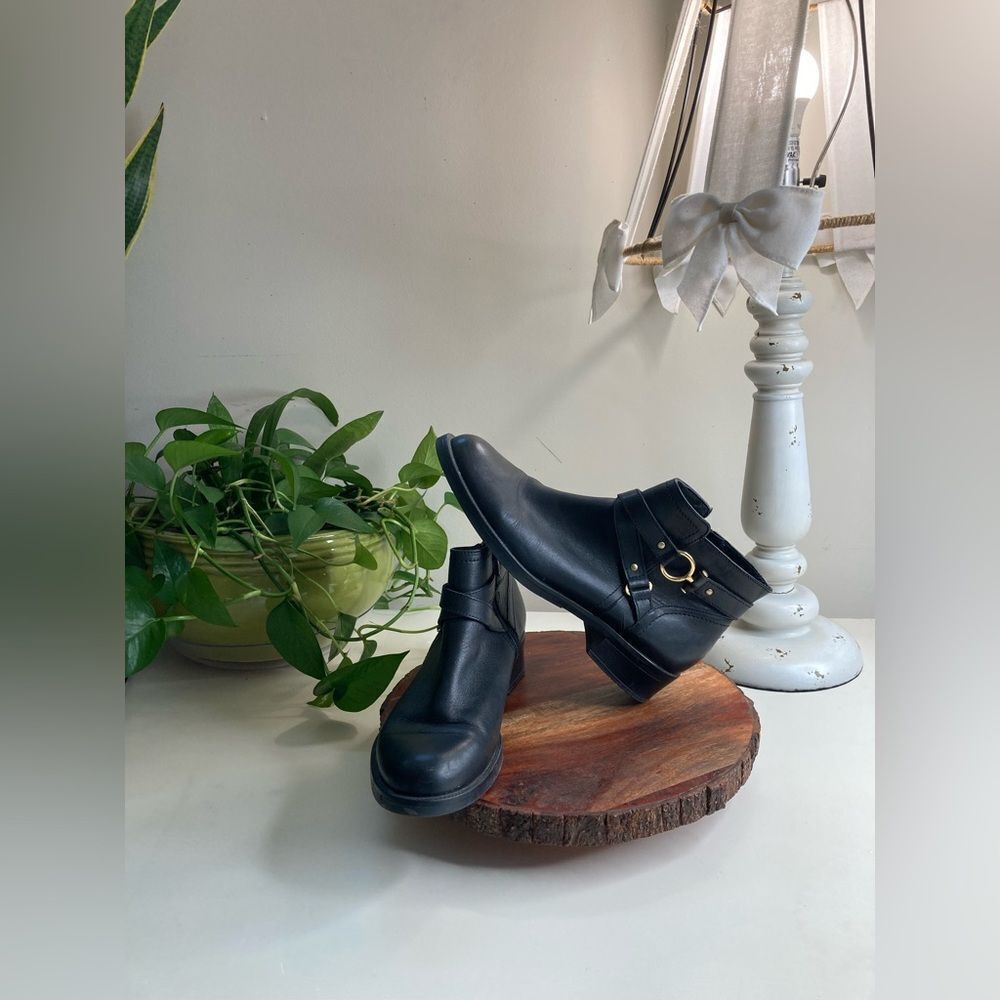 NALA | Flexi Women’s Genuine Cowhide Leather Floor Boot - Picture 9 of 9